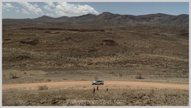ngurunit-turkana-kalacha-marsabit-camping-kenya-044