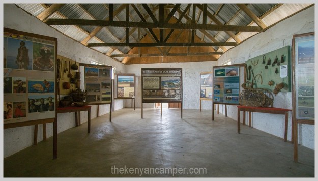 ngurunit-turkana-kalacha-marsabit-camping-kenya-102