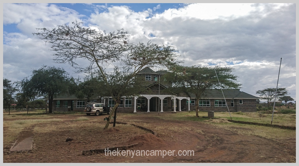 bogoria-baringo-maji-moto-camping-kenya-01